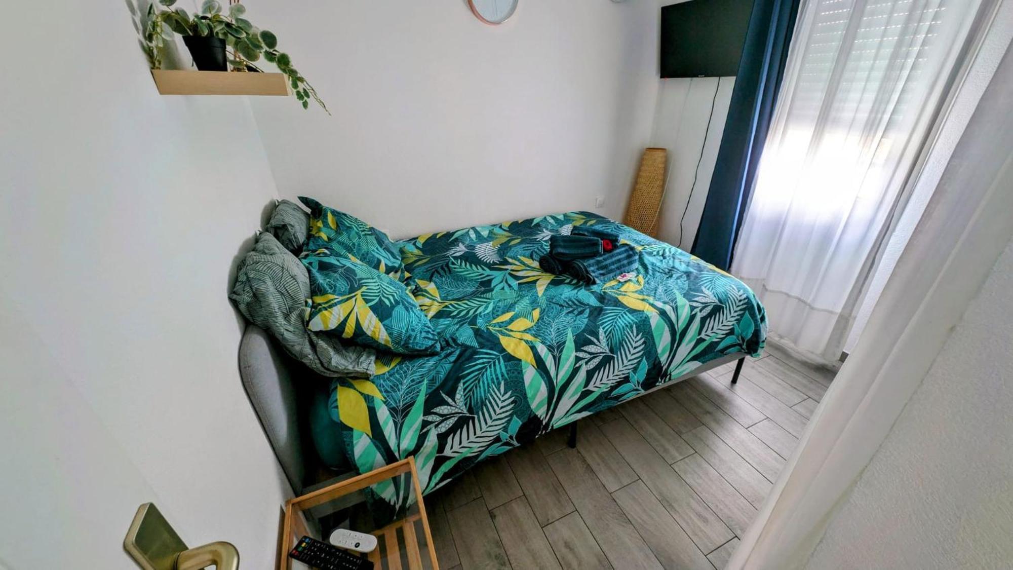 Charmant 2P, Piscine, Clim, A 5 Min De La Plage Vallauris Dış mekan fotoğraf